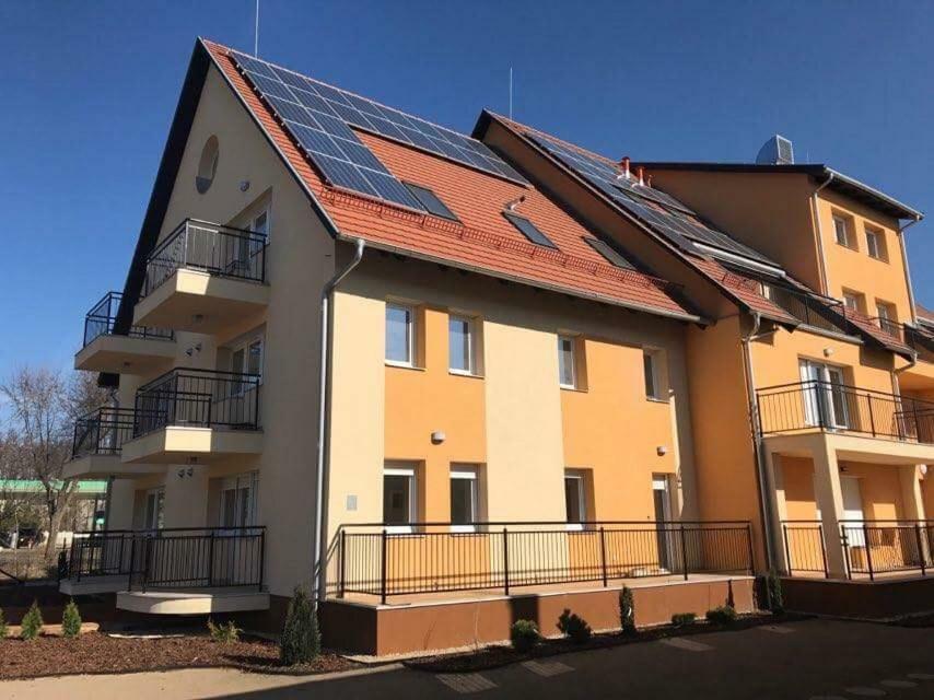 Tommy Apartman 2.0 Hajdúszoboszló Exteriör bild