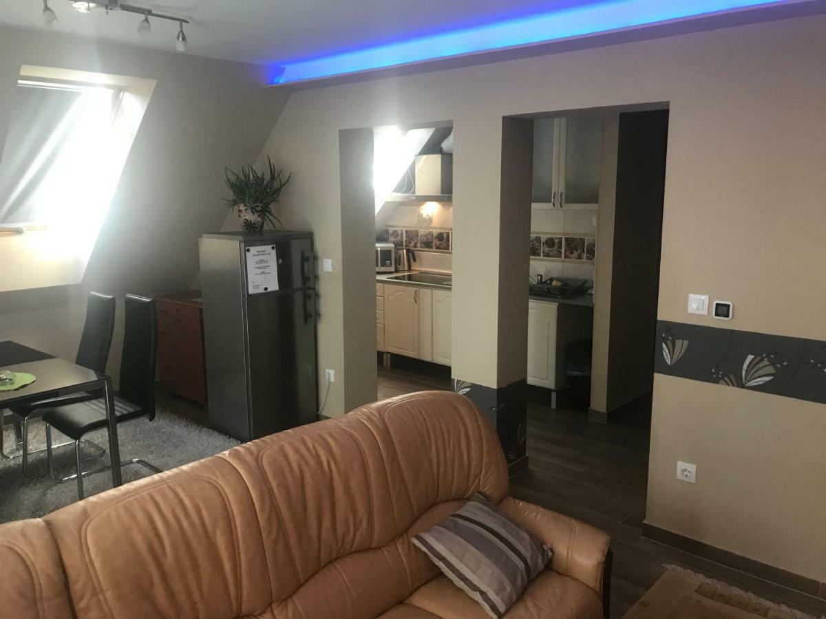 Tommy Apartman 2.0 Hajdúszoboszló Exteriör bild